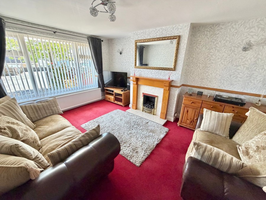 Images for Oakworth, Keighley, West Yorkshire EAID:3030449609 BID:4216801