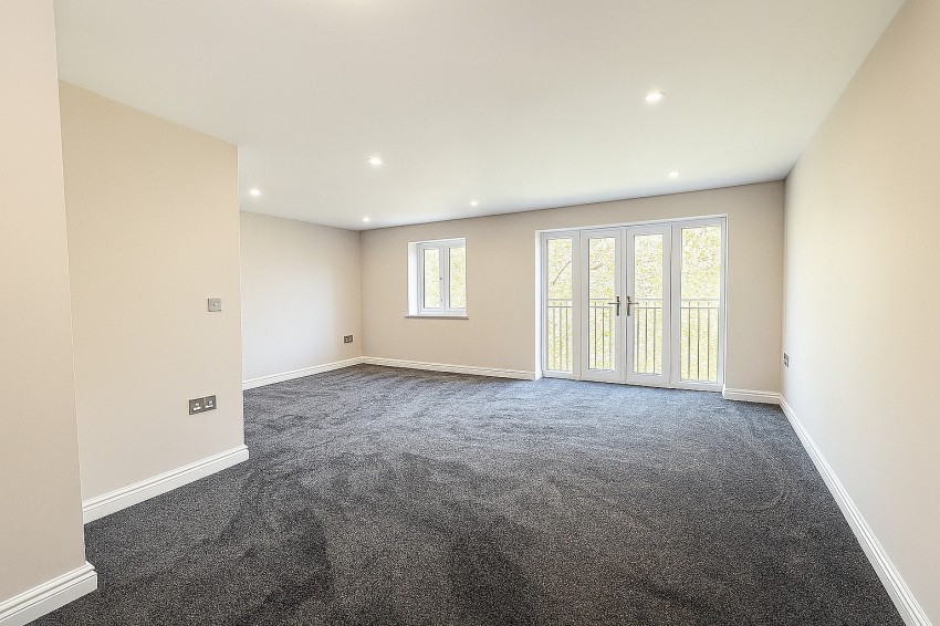 Images for Off Raglan Street, Keighley, West Yorkshire EAID:3030449609 BID:4216801