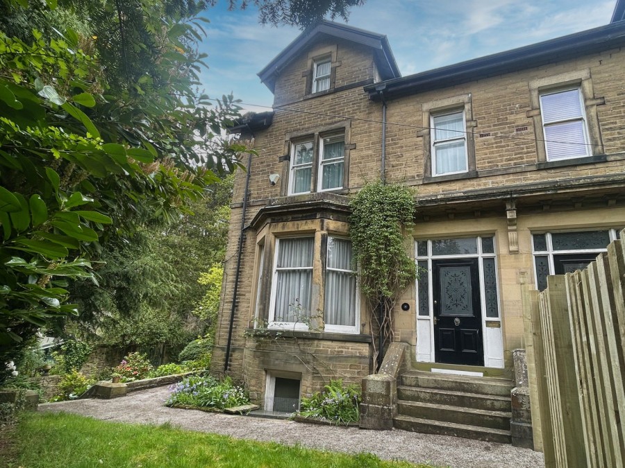Images for Utley, Keighley, West Yorkshire EAID:3030449609 BID:4216801
