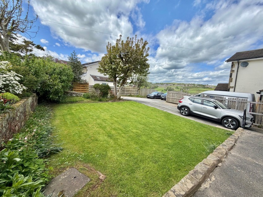 Images for Cross Roads, Keighley, West Yorkshire EAID:3030449609 BID:4216801