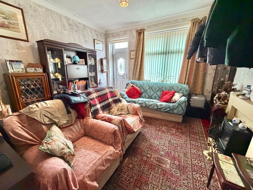 Images for Bradford Road, Keighley, West Yorkshire EAID:3030449609 BID:4216801