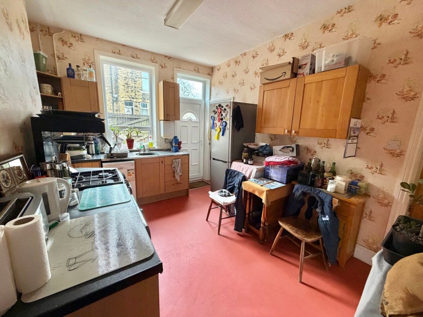 Images for Bradford Road, Keighley, West Yorkshire EAID:3030449609 BID:4216801