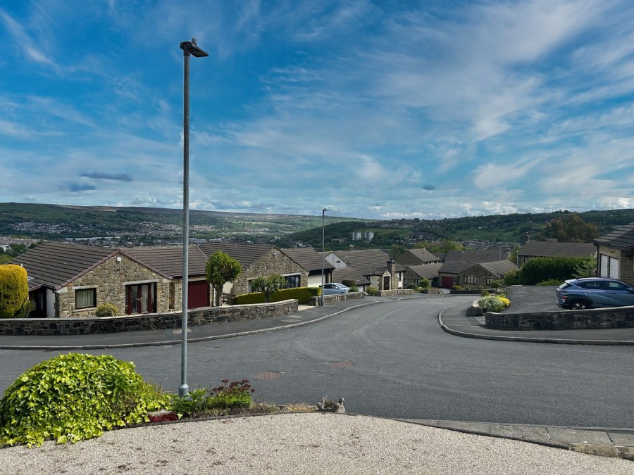 Images for Random Close, Keighley, West Yorkshire EAID:3030449609 BID:4216801