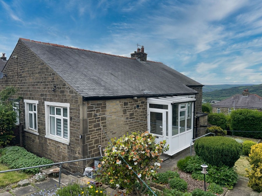 Images for Long Lee, Keighley, West Yorkshire EAID:3030449609 BID:4216801