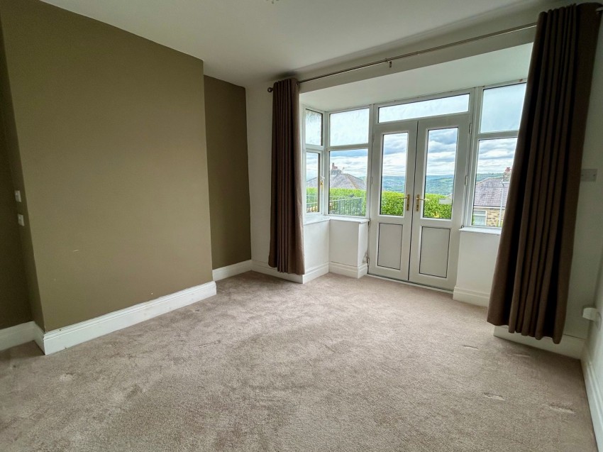 Images for Long Lee, Keighley, West Yorkshire EAID:3030449609 BID:4216801
