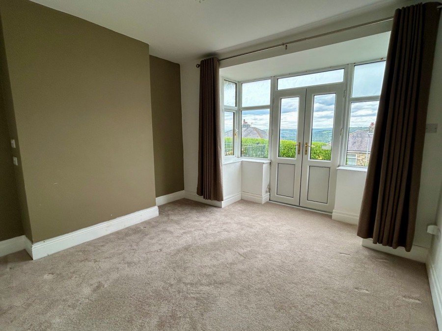 Images for Long Lee, Keighley, West Yorkshire EAID:3030449609 BID:4216801