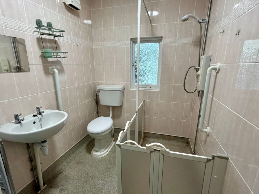 Images for Long Lee, Keighley, West Yorkshire EAID:3030449609 BID:4216801