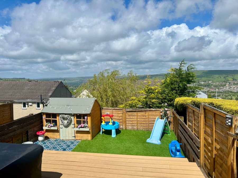 Images for Long Lee, Keighley, West Yorkshire EAID:3030449609 BID:4216801