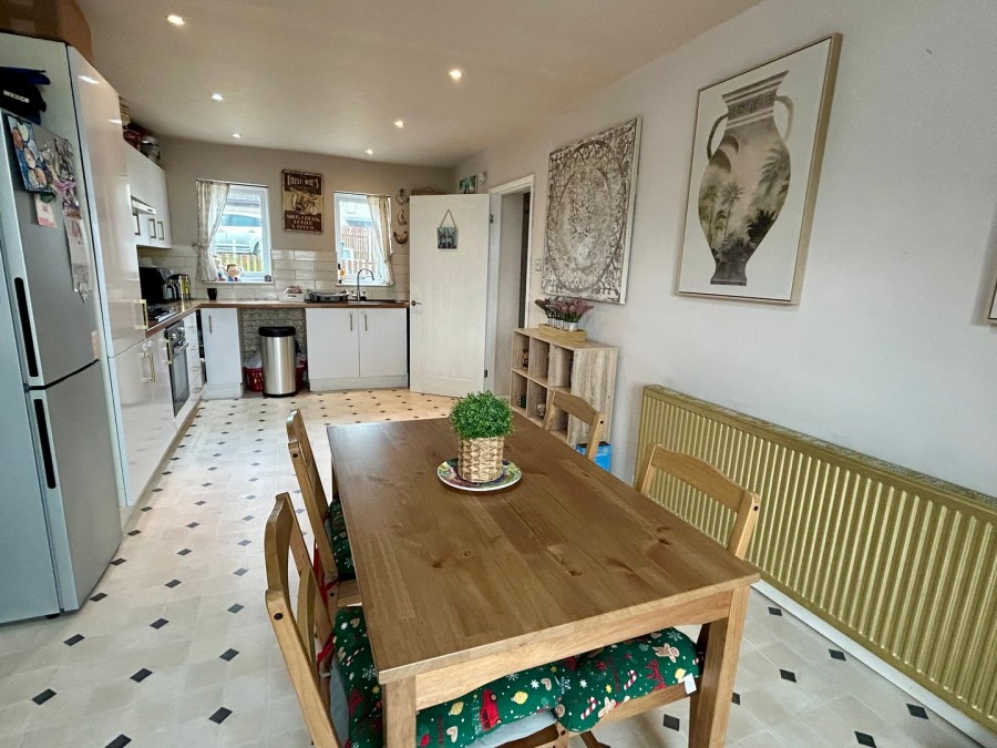 Images for Long Lee, Keighley, West Yorkshire EAID:3030449609 BID:4216801