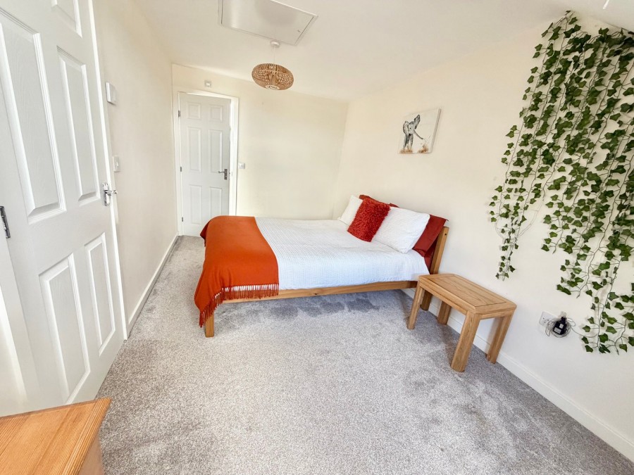 Images for Oakworth, Keighley, West Yorkshire EAID:3030449609 BID:4216801