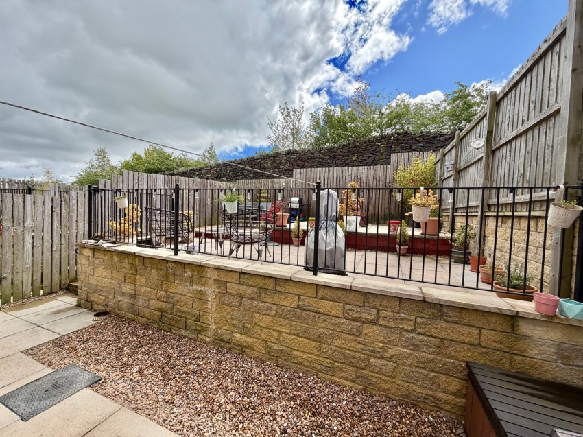 Images for Oakworth, Keighley, West Yorkshire EAID:3030449609 BID:4216801