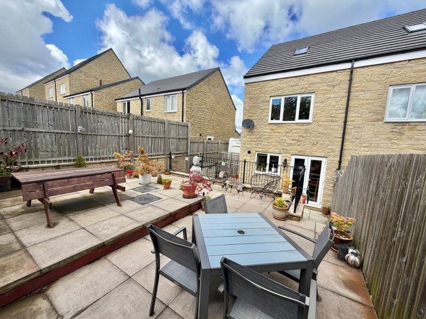 Images for Oakworth, Keighley, West Yorkshire EAID:3030449609 BID:4216801