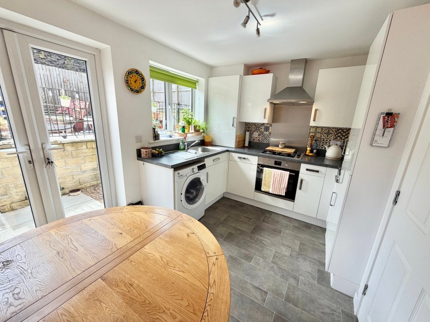 Images for Oakworth, Keighley, West Yorkshire EAID:3030449609 BID:4216801