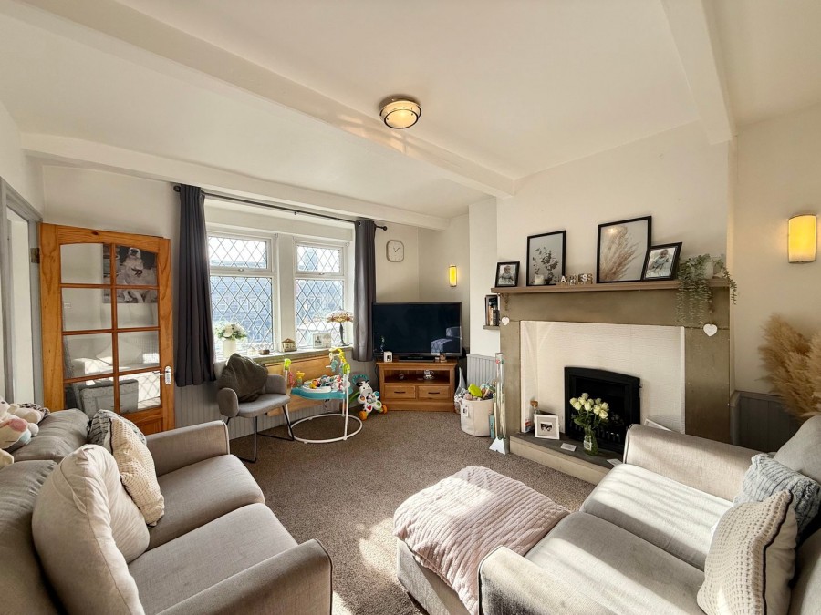 Images for Oakworth, Keighley, West Yorkshire EAID:3030449609 BID:4216801