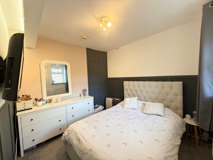 Images for Oakworth, Keighley, West Yorkshire EAID:3030449609 BID:4216801