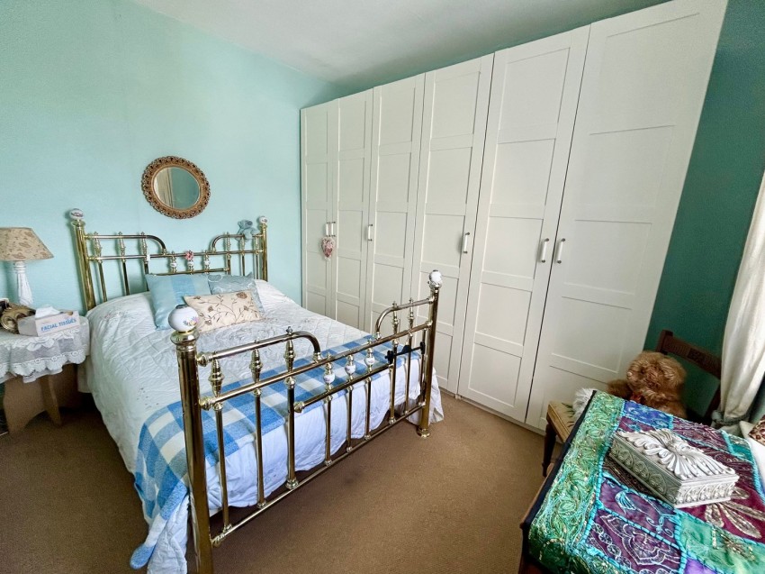 Images for Thwaites Brow, Keighley, West Yorkshire EAID:3030449609 BID:4216801