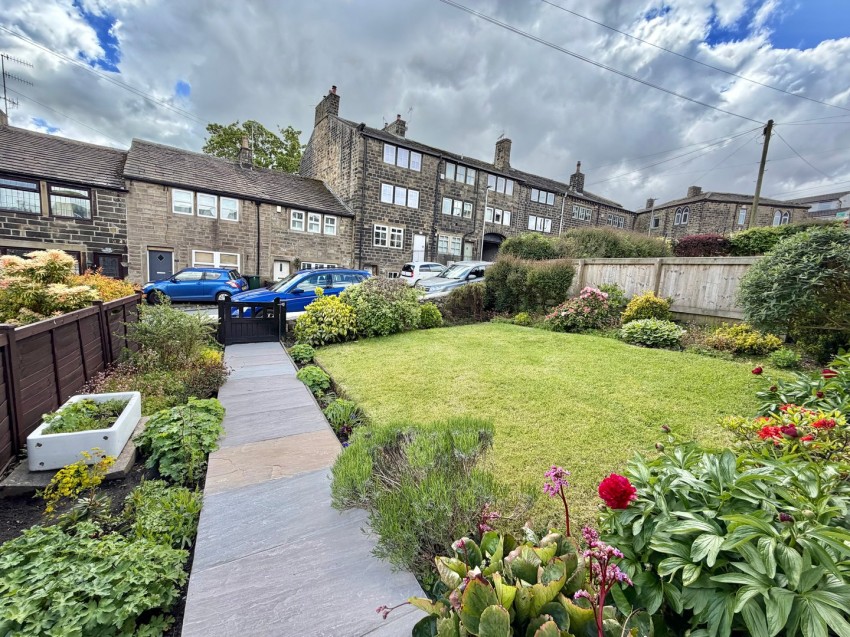 Images for Oakworth, Keighley, West Yorkshire EAID:3030449609 BID:4216801