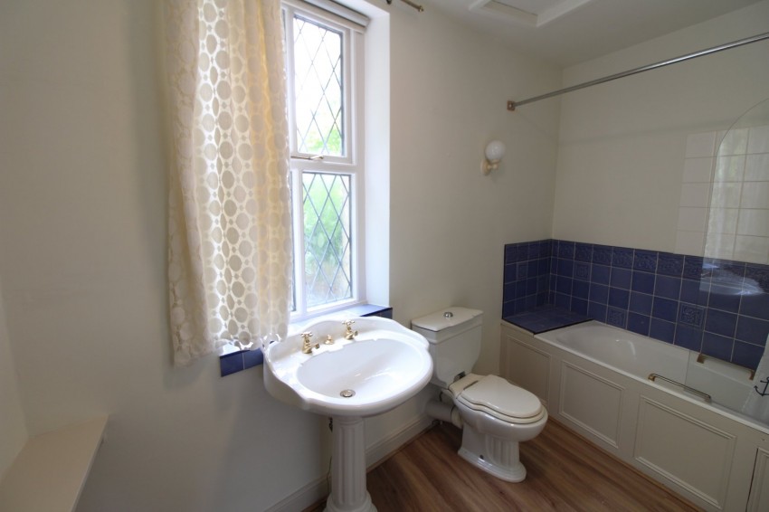 Images for East Morton, Keighley, West Yorkshire EAID:3030449609 BID:4216801
