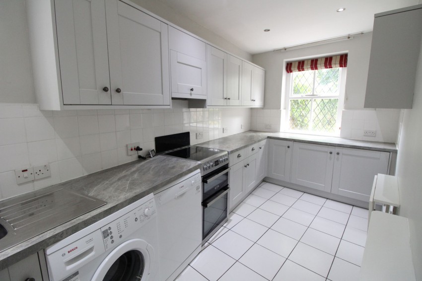 Images for East Morton, Keighley, West Yorkshire EAID:3030449609 BID:4216801