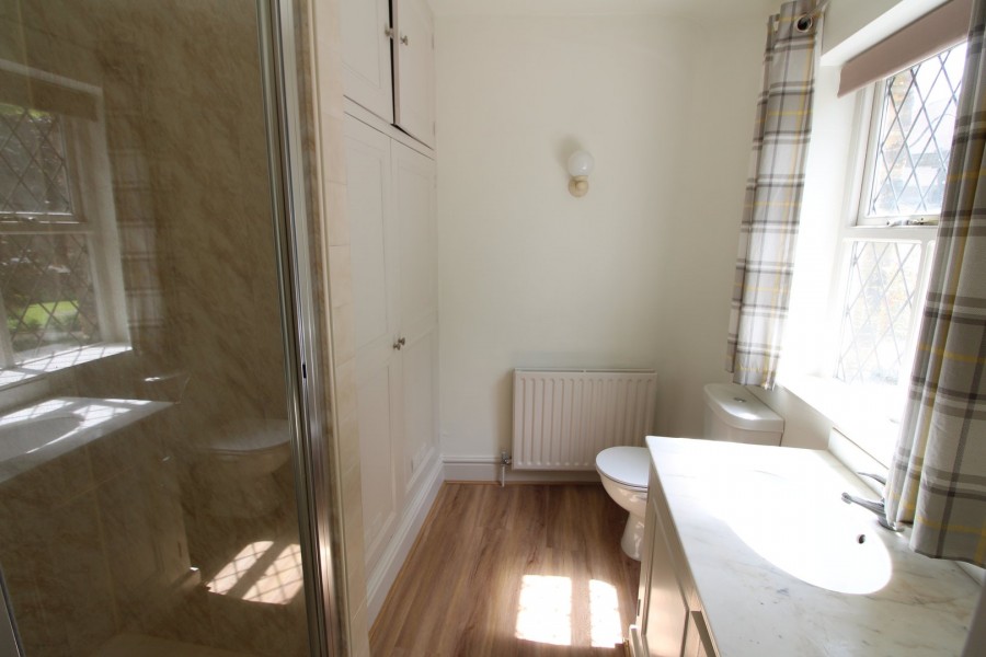 Images for East Morton, Keighley, West Yorkshire EAID:3030449609 BID:4216801