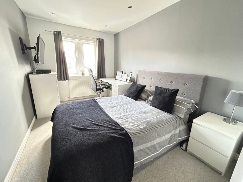 Images for Oakworth, Keighley, West Yorkshire EAID:3030449609 BID:4216801
