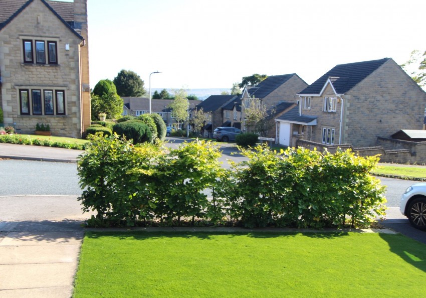 Images for Oakworth, Keighley, West Yorkshire EAID:3030449609 BID:4216801