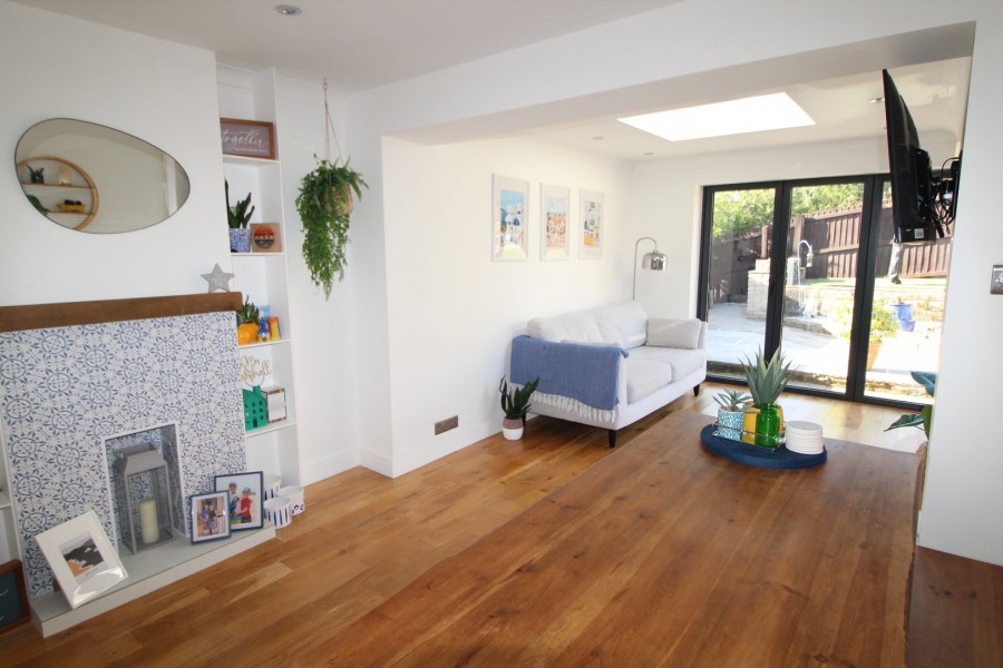 Images for Oakworth, Keighley, West Yorkshire EAID:3030449609 BID:4216801