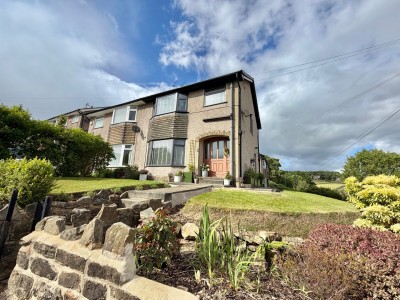 Laycock, Keighley, West Yorkshire - EAID:3030449609, BID:4216801