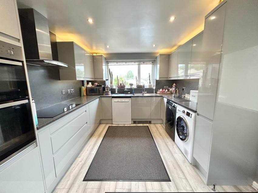 Images for Park Close, Keighley, West Yorkshire EAID:3030449609 BID:4216801