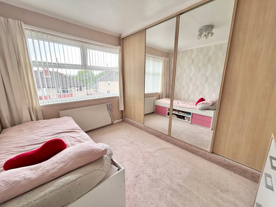 Images for Park Close, Keighley, West Yorkshire EAID:3030449609 BID:4216801