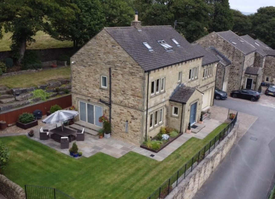 Images for Oakworth, Keighley, West Yorkshire EAID:3030449609 BID:4216801