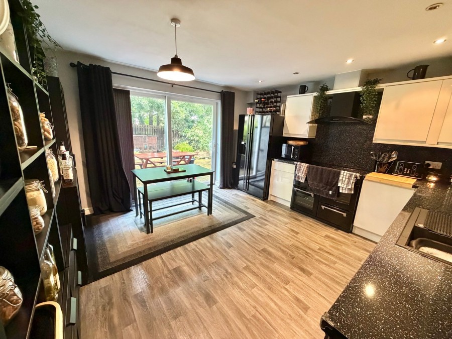 Images for Pepper Hill Lea, Keighley, West Yorkshire EAID:3030449609 BID:4216801