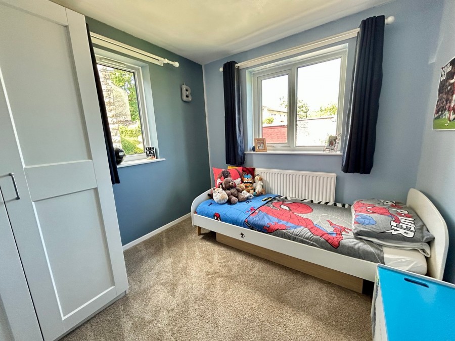 Images for Oakworth, Keighley, West Yorkshire EAID:3030449609 BID:4216801