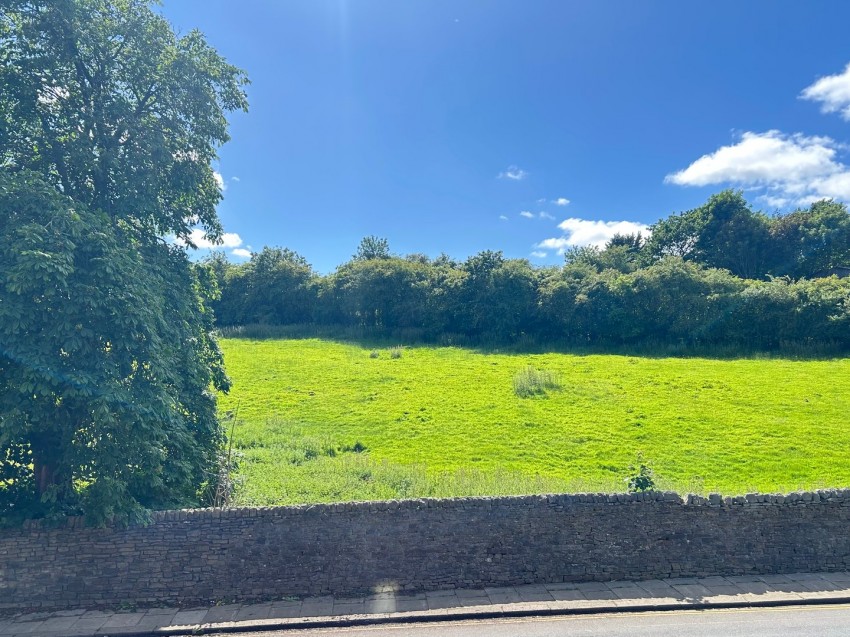 Images for Oakworth, Keighley, West Yorkshire EAID:3030449609 BID:4216801