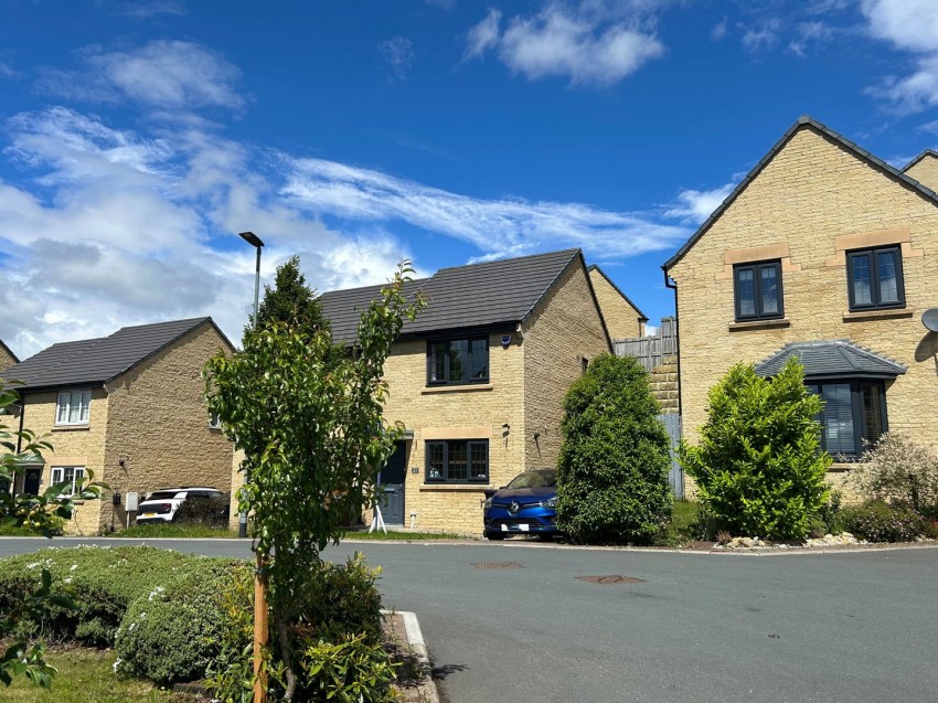 Images for Allerton, Bradford, West Yorkshire EAID:3030449609 BID:4216801