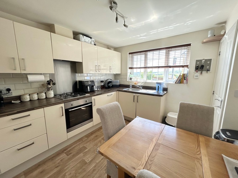 Images for Allerton, Bradford, West Yorkshire EAID:3030449609 BID:4216801