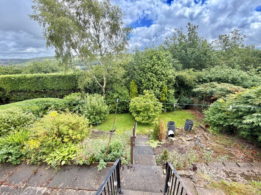 Images for Oakworth, Keighley, West Yorkshire EAID:3030449609 BID:4216801