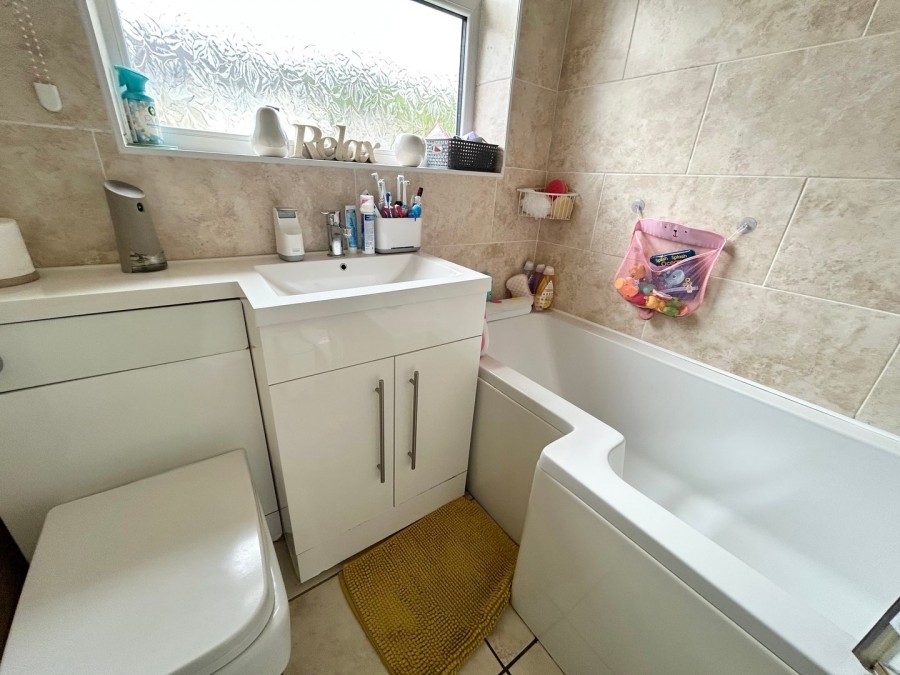 Images for Park Close, Keighley, West Yorkshire EAID:3030449609 BID:4216801