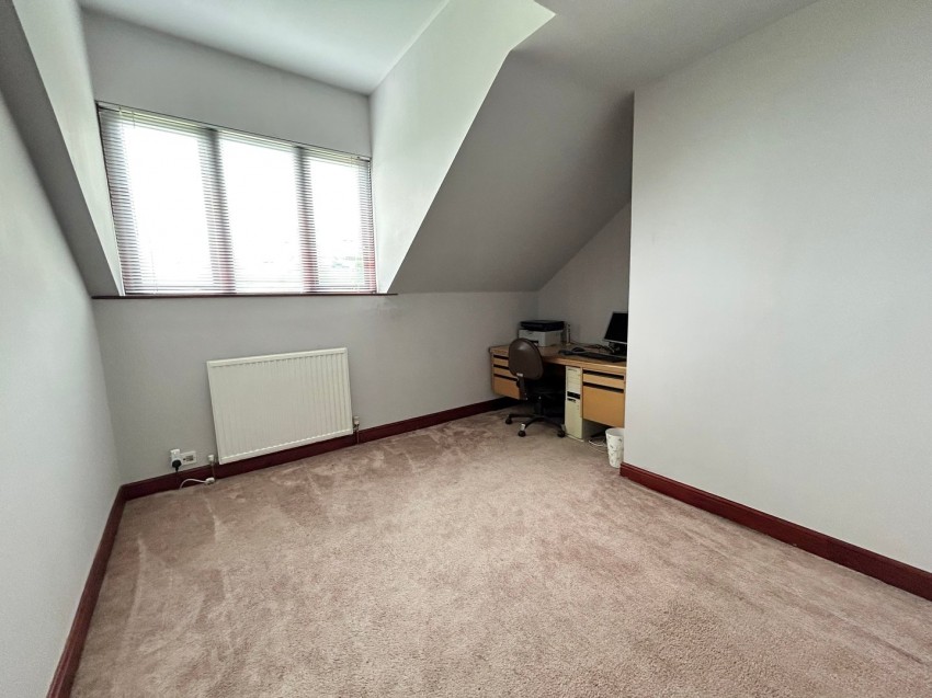 Images for Oakworth, Keighley, West Yorkshire EAID:3030449609 BID:4216801