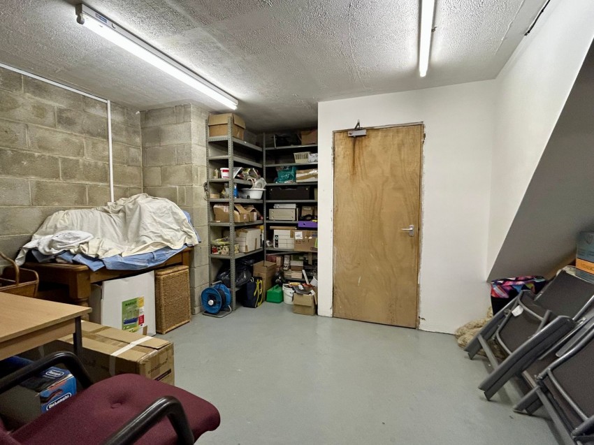 Images for Oakworth, Keighley, West Yorkshire EAID:3030449609 BID:4216801