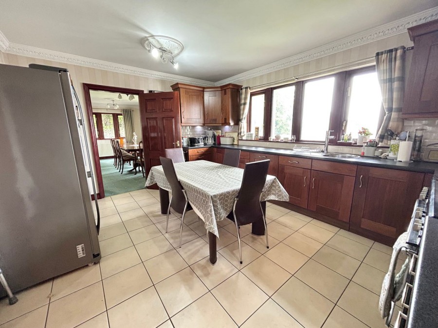 Images for Oakworth, Keighley, West Yorkshire EAID:3030449609 BID:4216801