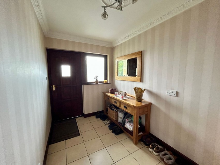 Images for Oakworth, Keighley, West Yorkshire EAID:3030449609 BID:4216801