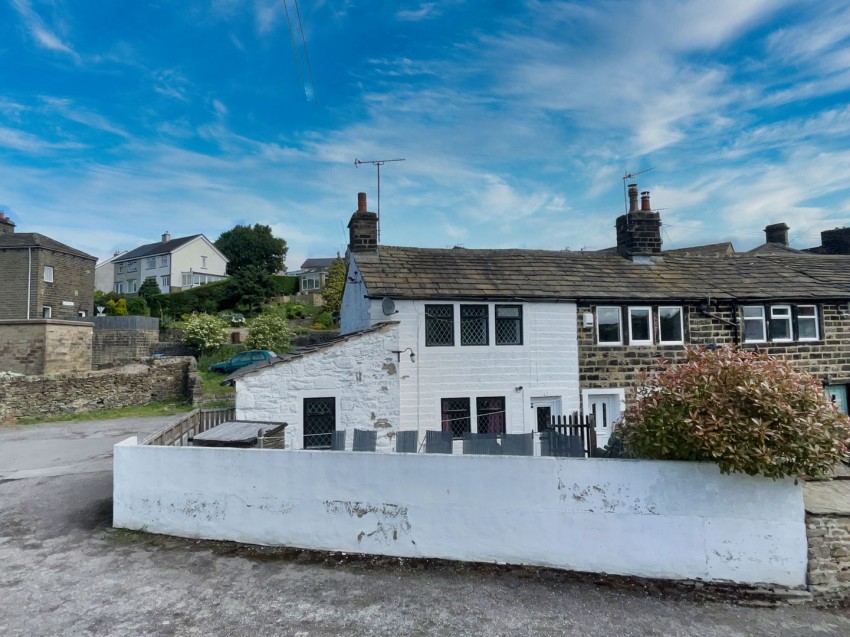 Images for Oakworth, Keighley, West Yorkshire EAID:3030449609 BID:4216801