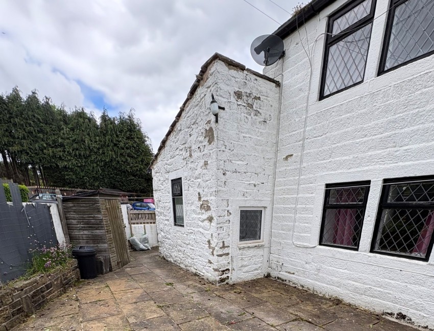 Images for Oakworth, Keighley, West Yorkshire EAID:3030449609 BID:4216801