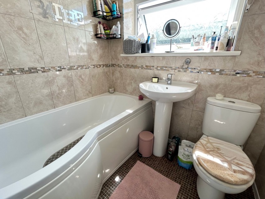 Images for Dale View Road, Keighley, West Yorkshire EAID:3030449609 BID:4216801