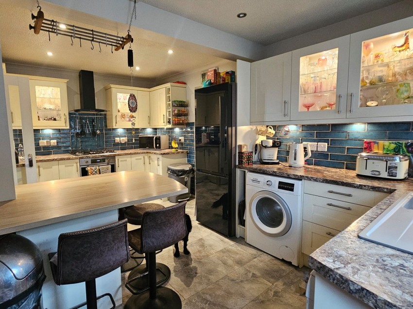 Images for Dale View Road, Keighley, West Yorkshire EAID:3030449609 BID:4216801