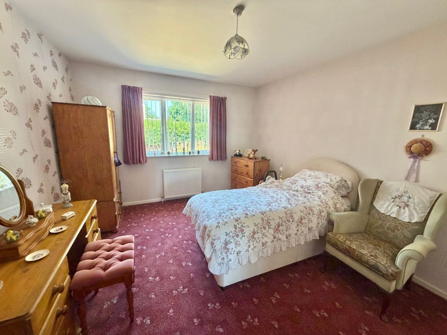 Images for Haworth, Keighley, West Yorkshire EAID:3030449609 BID:4216801