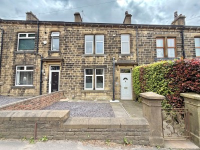 Oakworth, Keighley, West Yorkshire - EAID:3030449609, BID:4216801