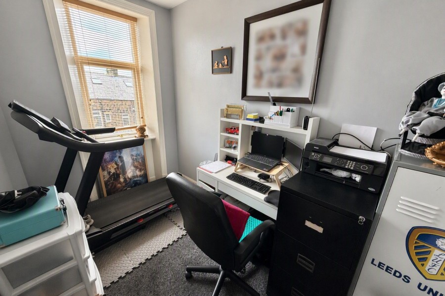 Images for Oakworth, Keighley, West Yorkshire EAID:3030449609 BID:4216801