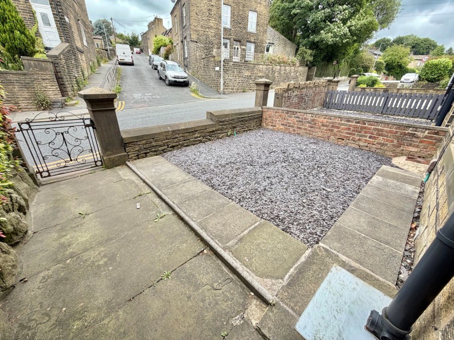 Images for Oakworth, Keighley, West Yorkshire EAID:3030449609 BID:4216801